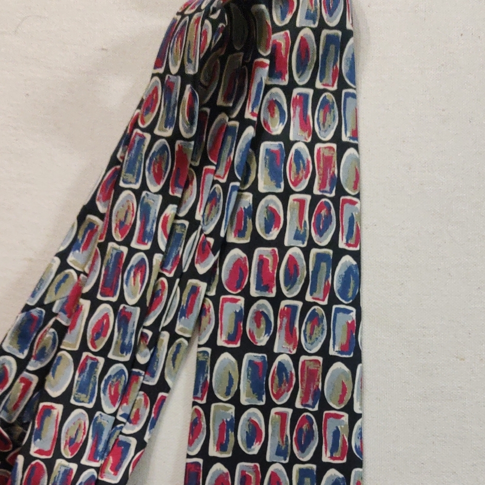 Colorful Geometric Patterned Tie